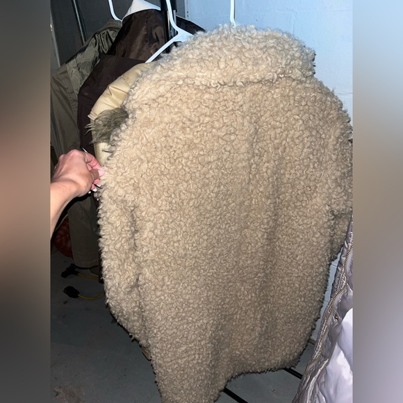 H&M jacket - Picture 2 of 2